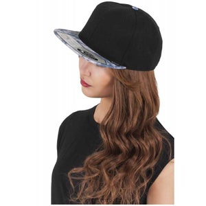 Flexfit 110 Fitted  snapback- Lippis, acid effect