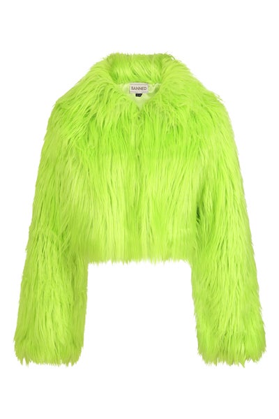 Pitk&auml;, p&ouml;rr&ouml;inen pinta luo n&auml;ytt&auml;v&auml;n tekstuurin.