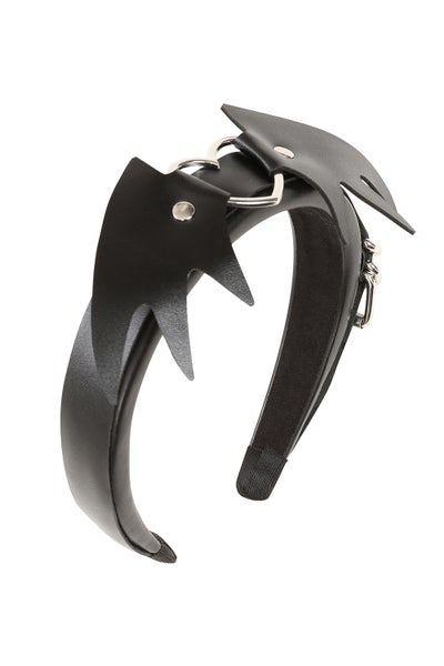 Keinonahkainen hiuspanta metallirenkailla