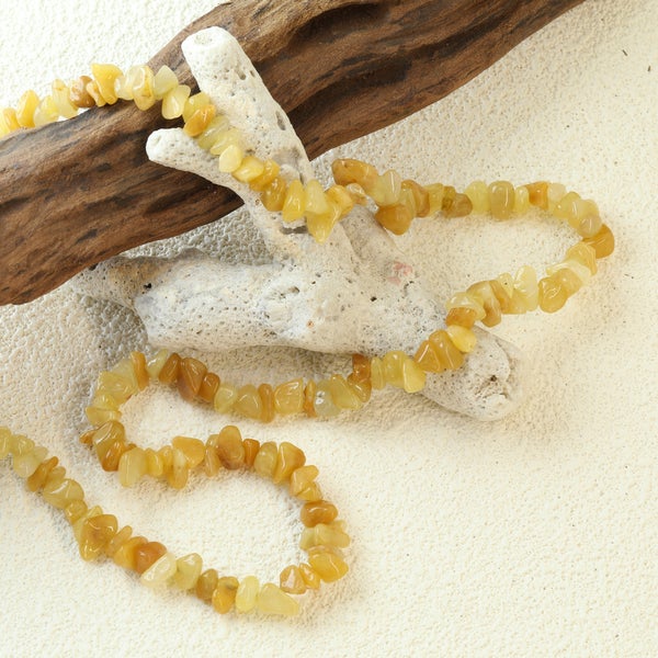 Keltainen aventuriini sirukivikaulakoru