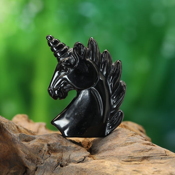 Obsidiaani yksisarvinen 5cm